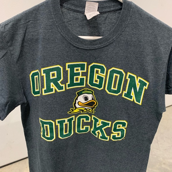 Vintage Oregon Ducks T-shirt - Picture 2 of 7